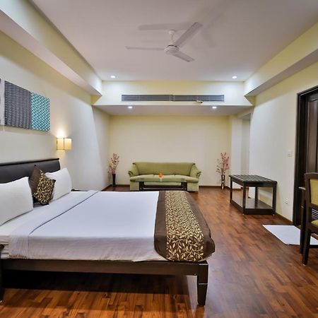 Jyoti Plaza Hotel Madgaon Esterno foto